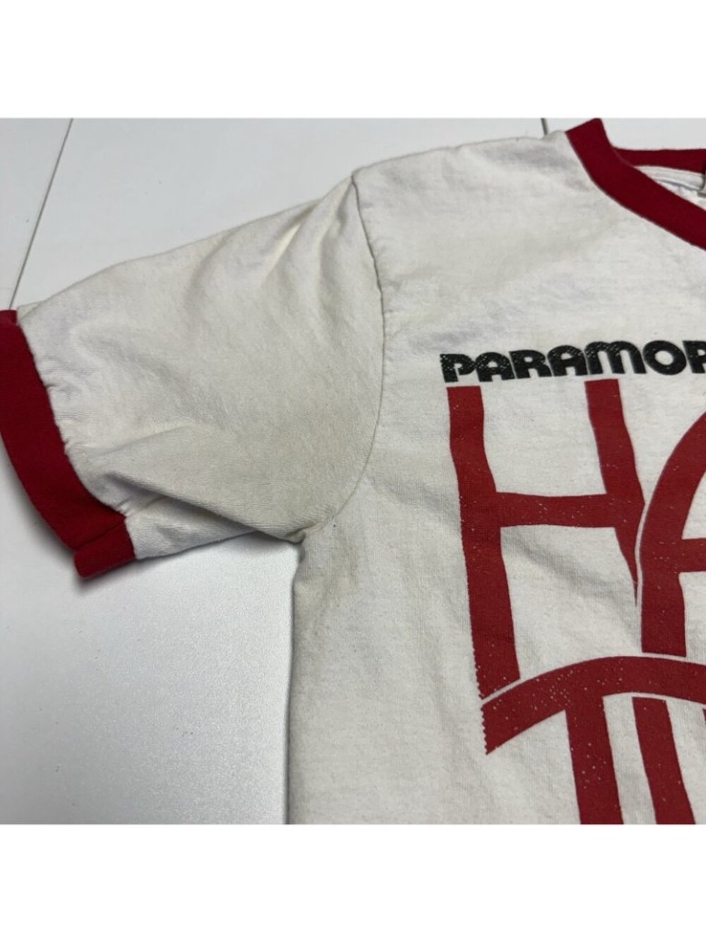 Paramore Hard Times T Shirt White Ringer Band Tee Size Small Emo Pop Punk - Picture 4 of 12